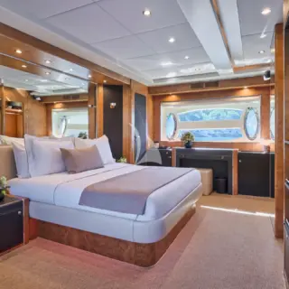 ANLIA - Master Suite