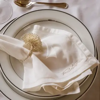 Dining details