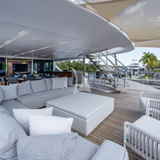 Bridge Deck Aft