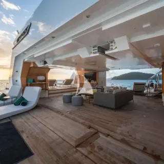 Beach club