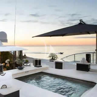 SUN DECK