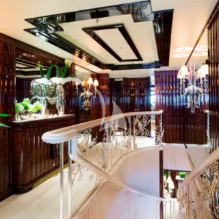 UPPER DECK LOBBY