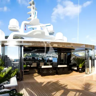 SUN DECK