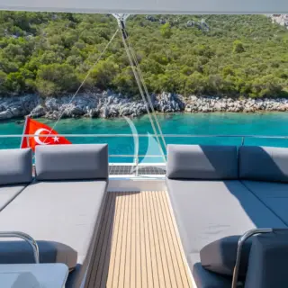 Flybridge