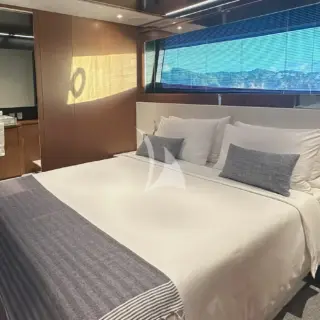 Double Cabin