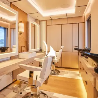 Hair salon