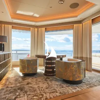 Owner's deck - stateroom - port side
