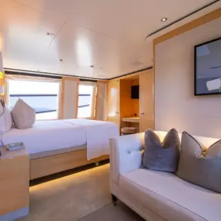 Lady Victoria - Image 12