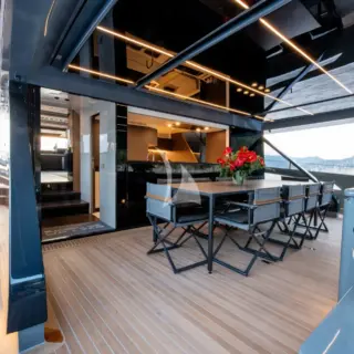 Main Deck Dining Area