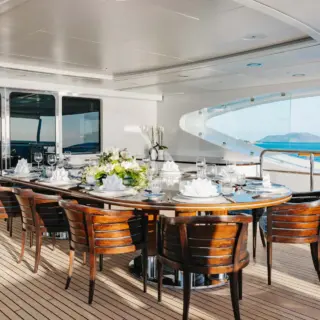 BRIDGE DECK AFT