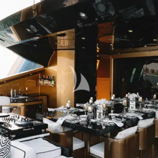 Main deck dining and bar