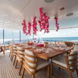 Skylounge Deck Alfresco Dining 