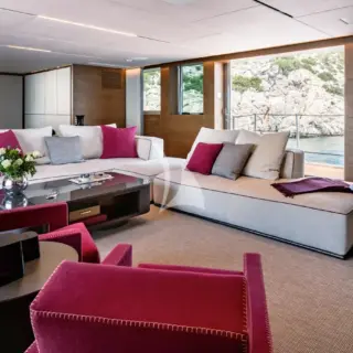 Main deck saloon area: folding down terraces for al fresco moments!