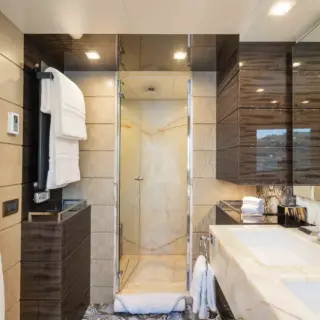 Master ensuite