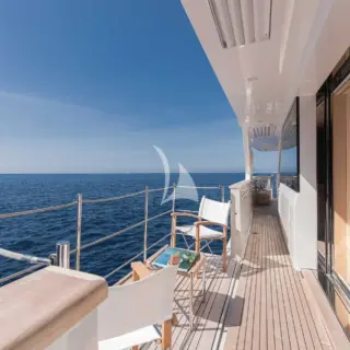 PREMURA - side balcony