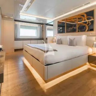 PREMURA - master suite 2