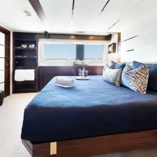 VIP Queen Stateroom (On Deck)