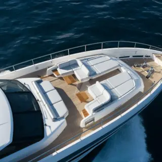 Forward deck