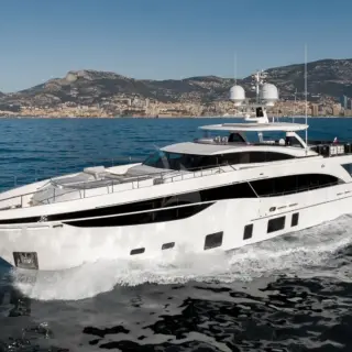 RIVIERA LIVING - Image 1