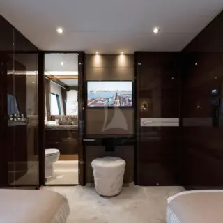 Twin ensuite