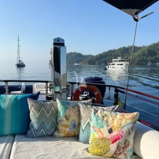 CLEAR EYES - Image 9