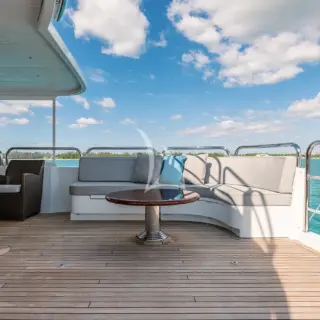 Bridge Deck Aft