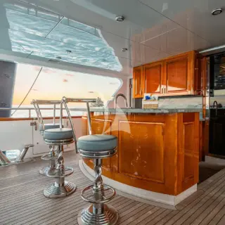 Main Aft Deck Bar