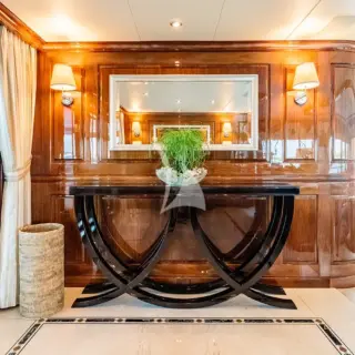 Main Salon Foyer