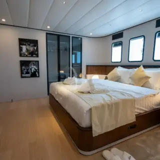 De Love - Image 18