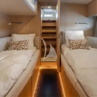 MYSTIC - Twin guest cabin