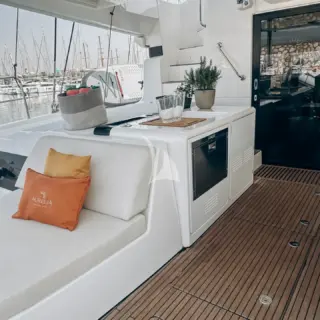 AURELIA - Cockpit lounge