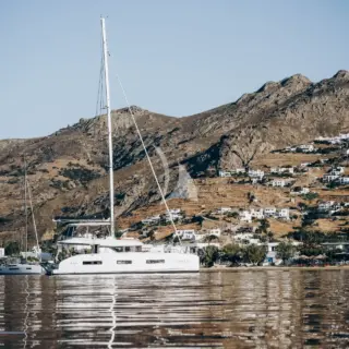 AURELIA - View from afar