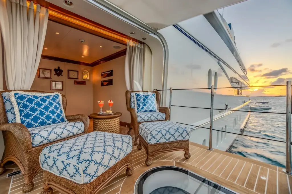 LADY KATHRYN V - Master Sea Terrace