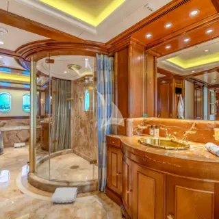 Master Ensuite