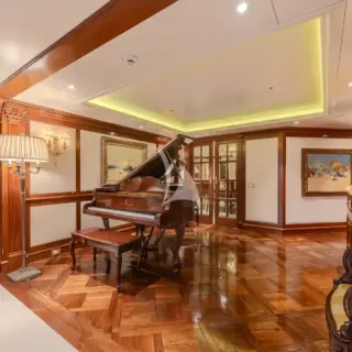 Steinway Piano