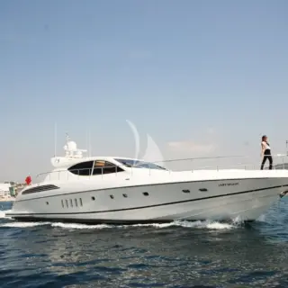 Lady Splash - Image 1