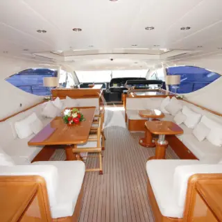 Lady Splash - Image 11