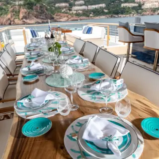 Top deck dining table