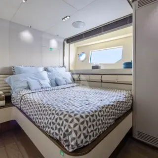 Double cabin