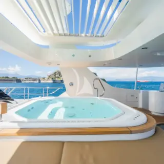 Jacuzzi