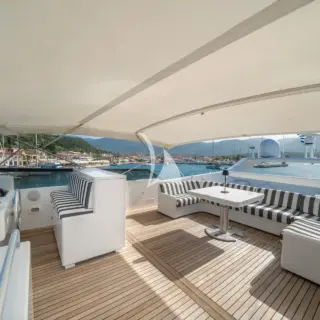 Flybridge