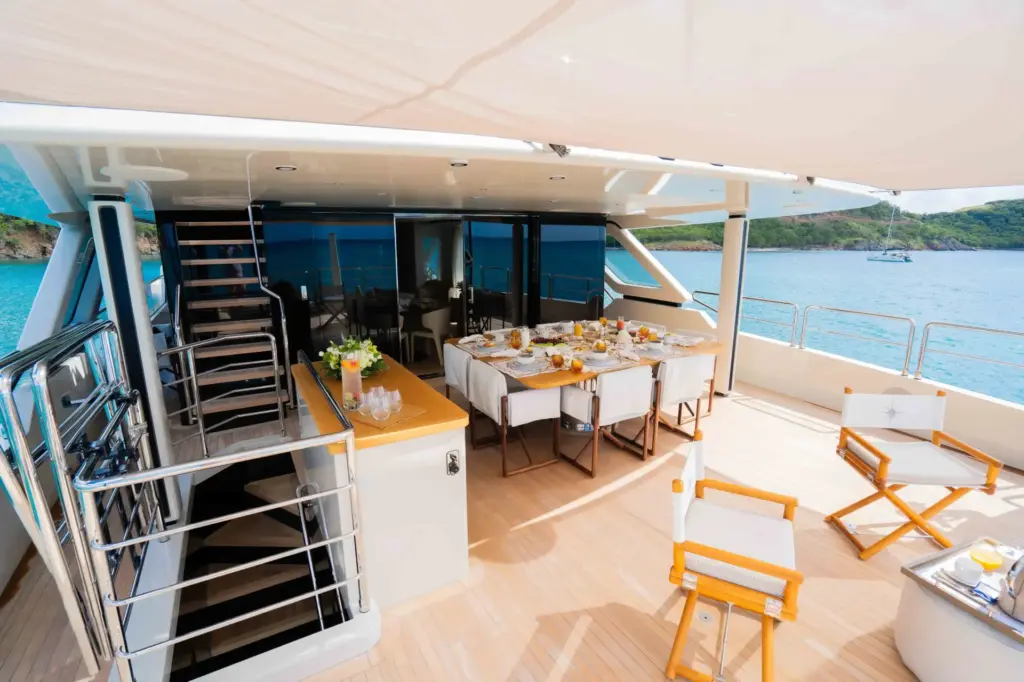 Stellamar - Upper Deck aft Dining