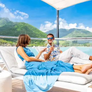 Stellamar - Sundeck Lounging