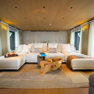 Stellamar - Main Salon