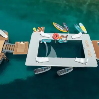 Hydrauliic swim platform, netted pool and docking pontoon