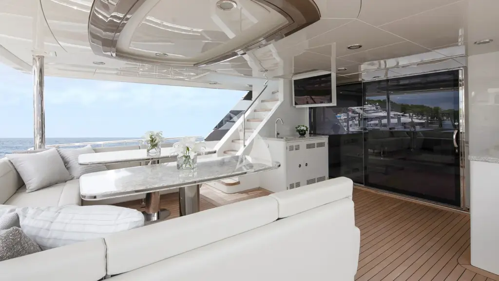50 FIFTY - Main Deck Aft 