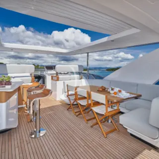 Flybridge