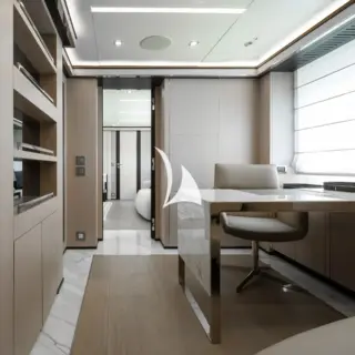 M/Y Provocateur Master Cabin Office