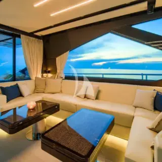 saloon 2