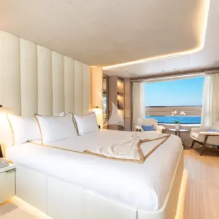 A+ - Main Deck | Primary Stateroom